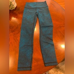 Lululemon align 25” legging size 4